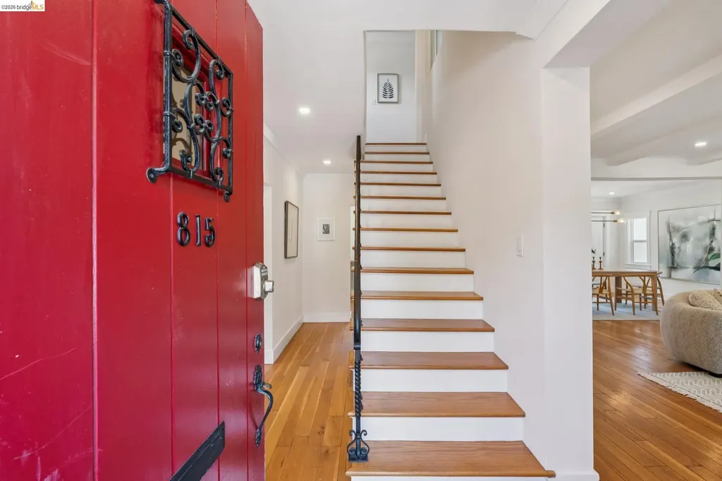 815 Portal Avenue Oakland CA 94610