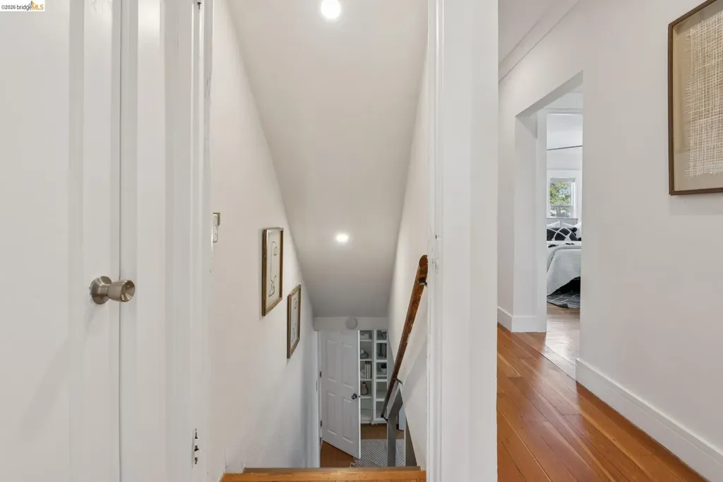 815 Portal Avenue Oakland CA 94610