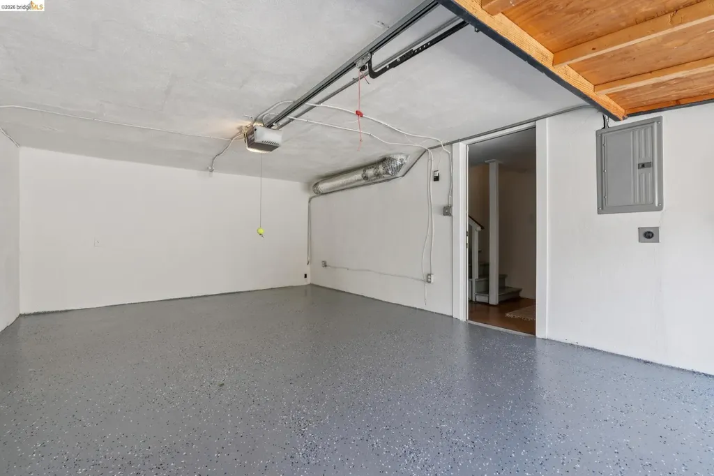 815 Portal Avenue Oakland CA 94610