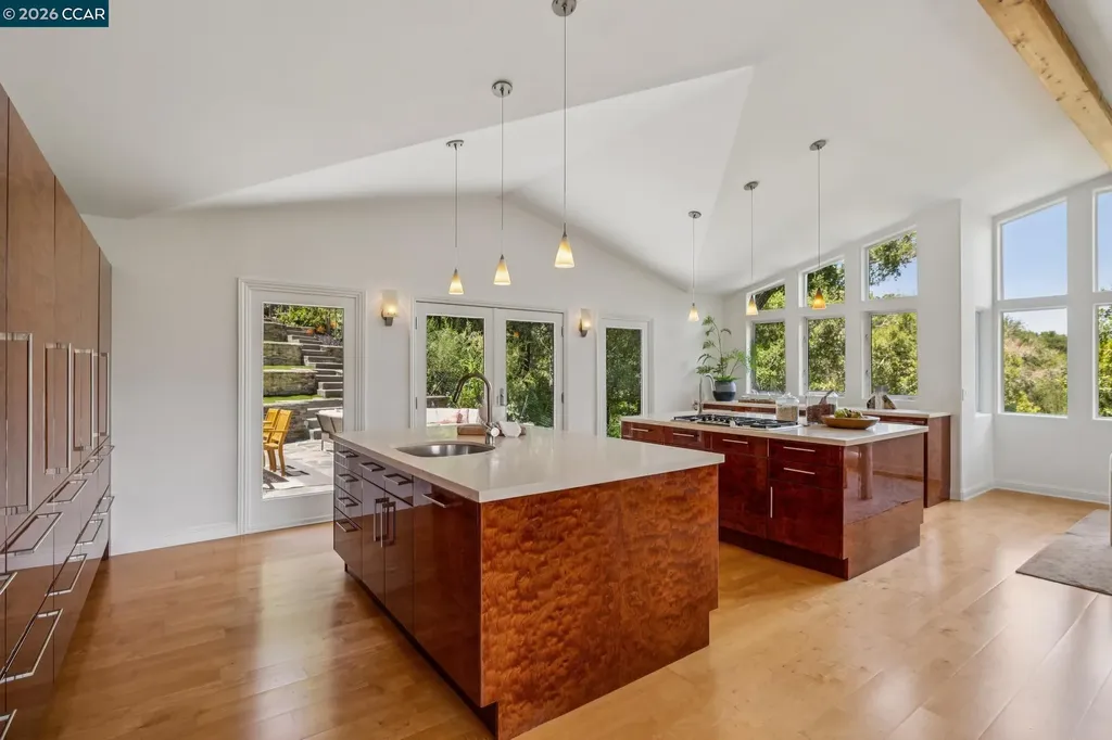 6 Monte Vista Road Orinda CA 94563