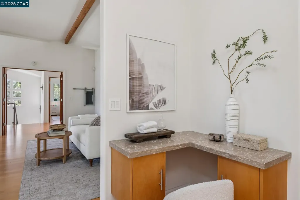 6 Monte Vista Road Orinda CA 94563