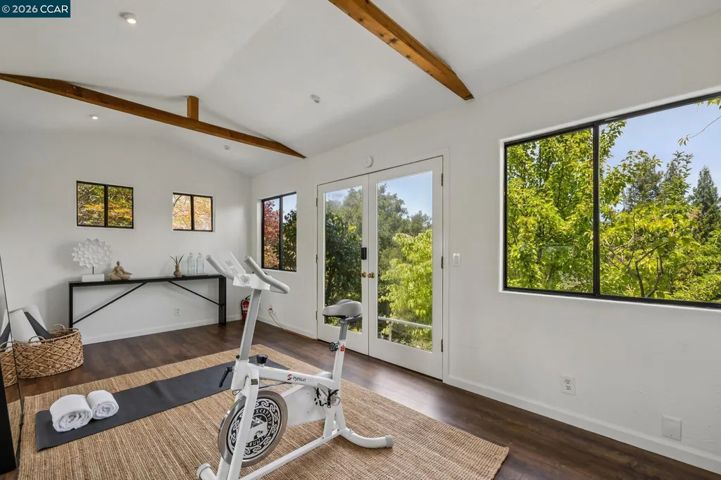 6 Monte Vista Road Orinda CA 94563