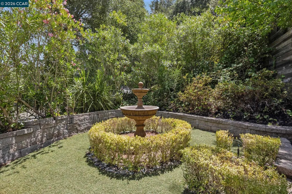6 Monte Vista Road Orinda CA 94563