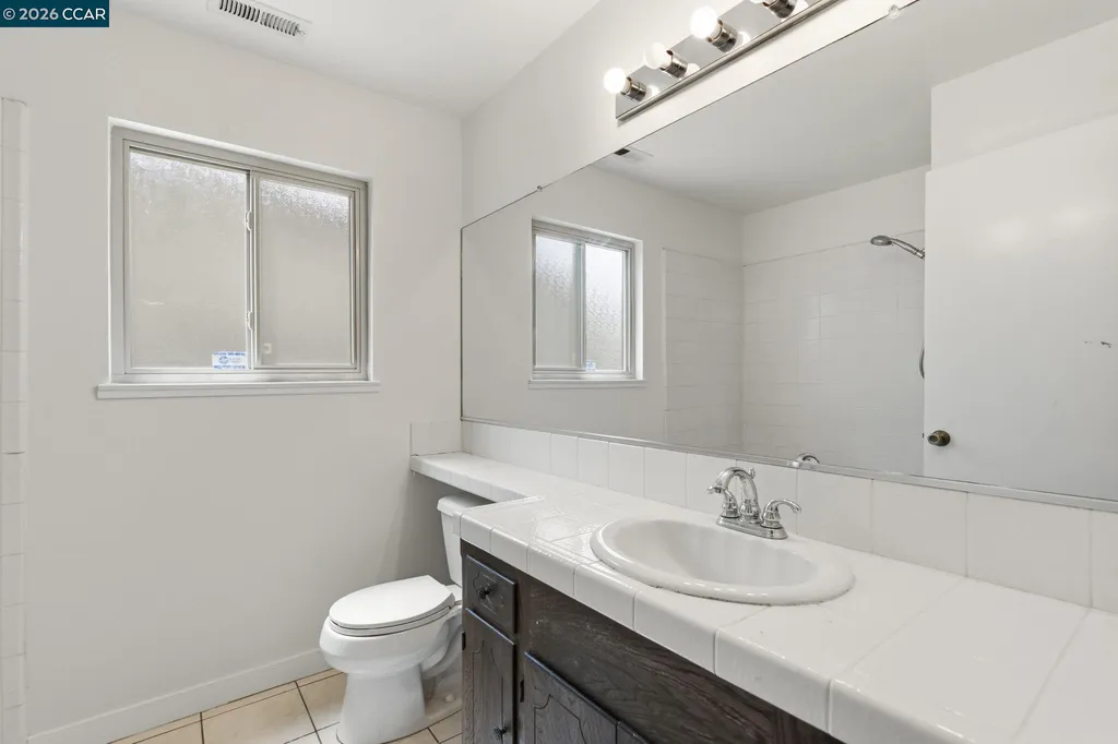 72 Lake Drive Antioch CA 94509