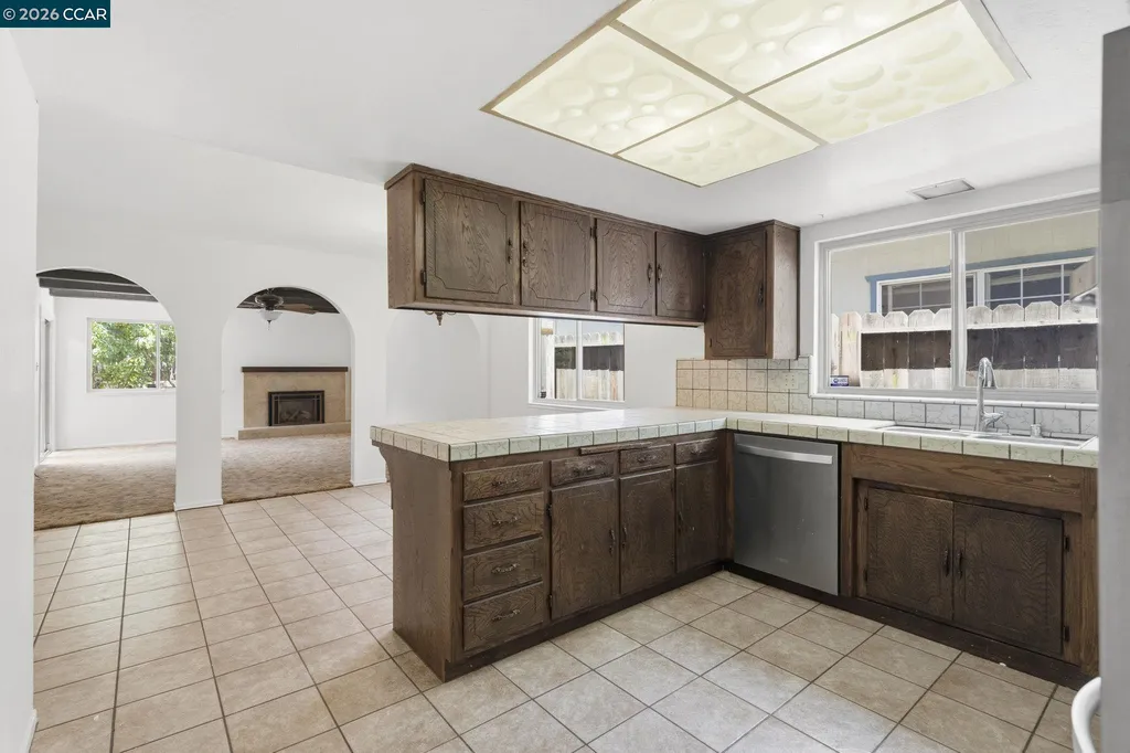 72 Lake Drive Antioch CA 94509