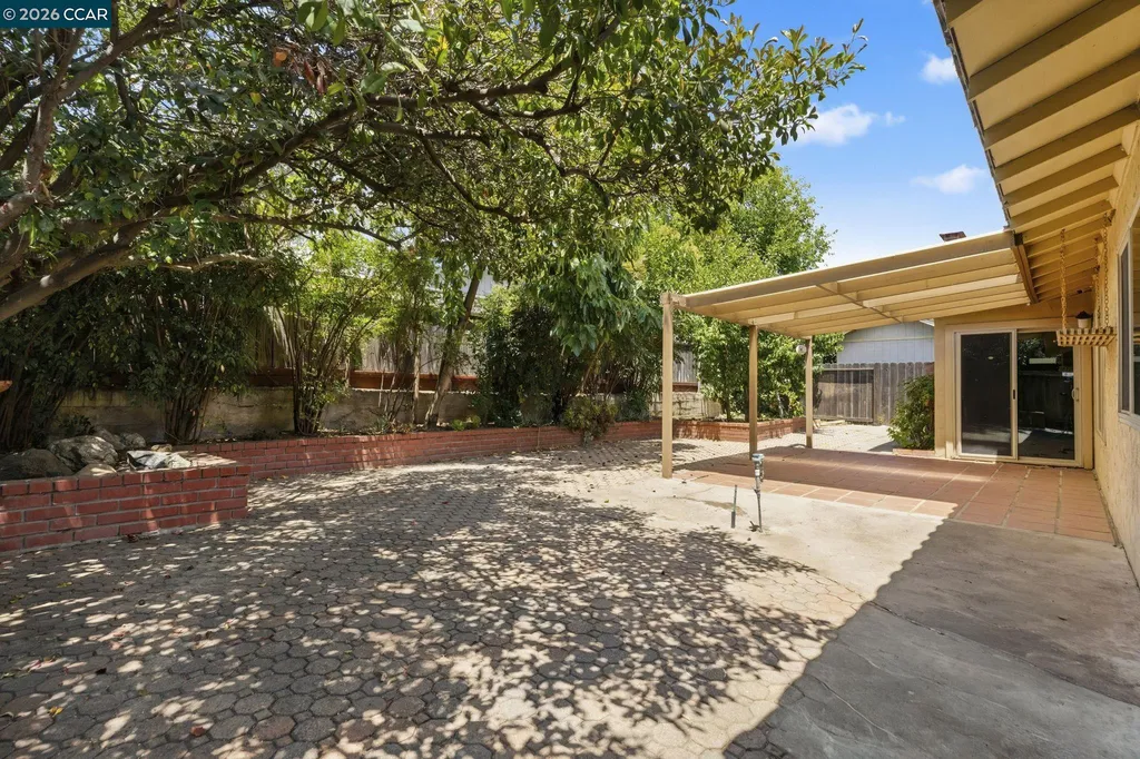 72 Lake Drive Antioch CA 94509