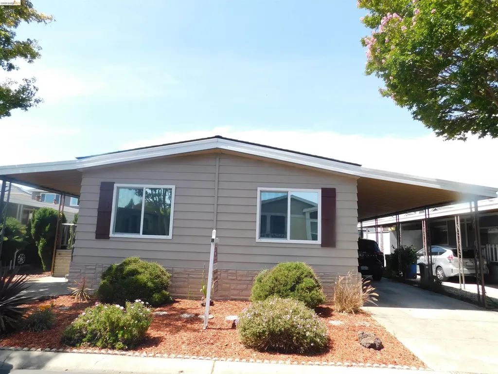937 Northfield Drive Hayward CA 94544