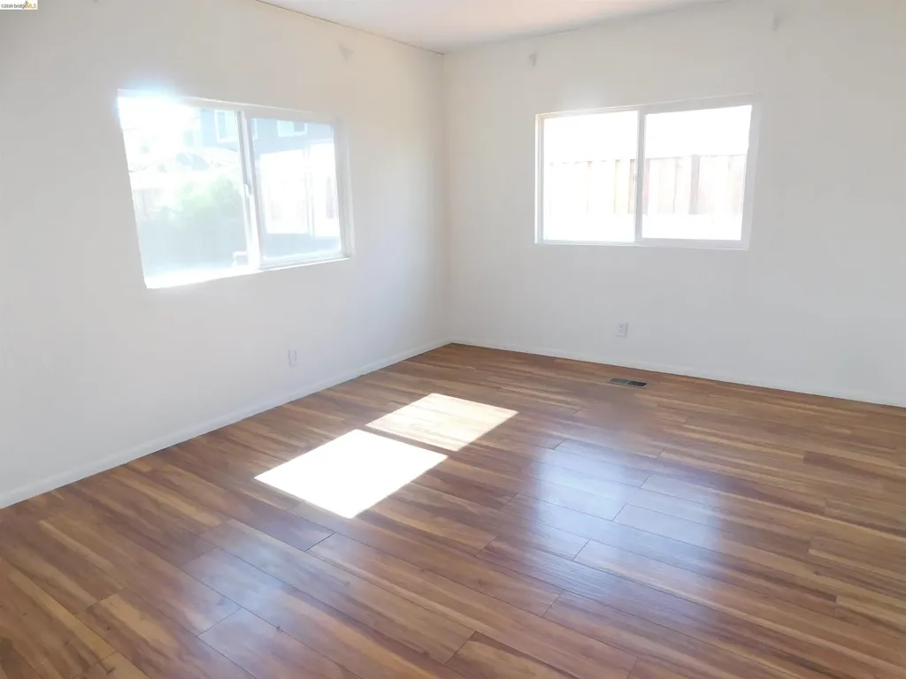 937 Northfield Drive Hayward CA 94544