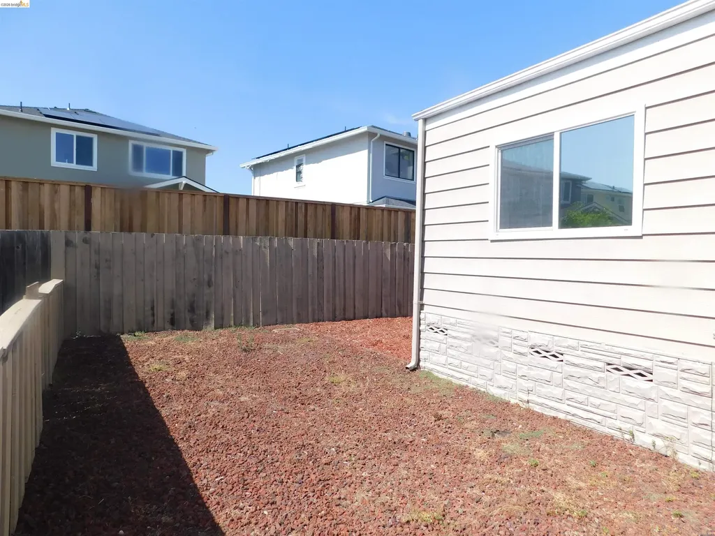 937 Northfield Drive Hayward CA 94544