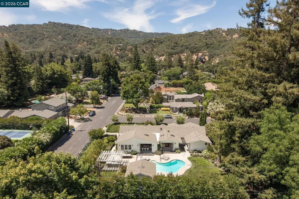 128 Via Bonita Alamo CA 94507