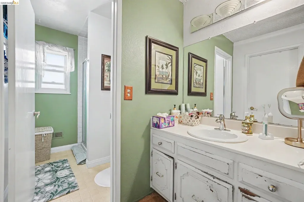 2366 Glendale Circle Antioch CA 94509