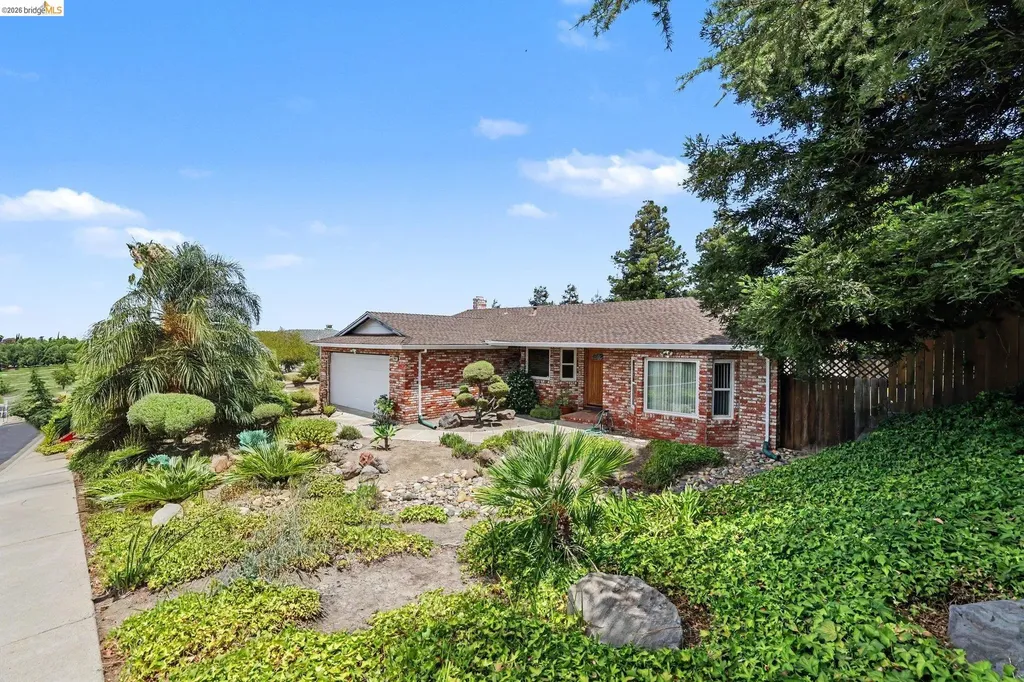 2366 Glendale Circle Antioch CA 94509