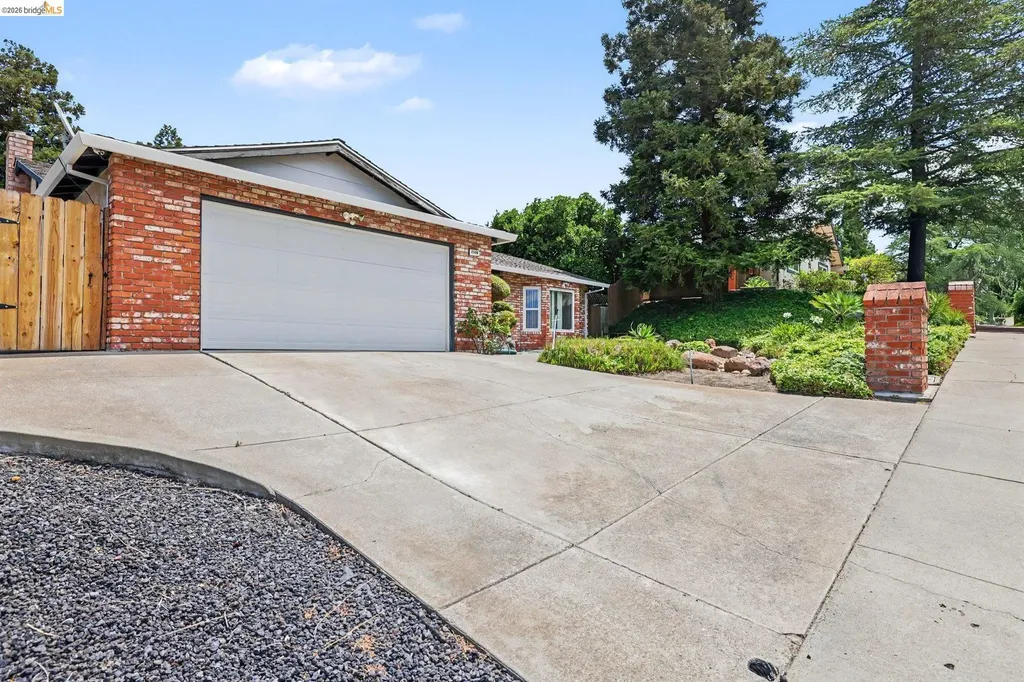 2366 Glendale Circle Antioch CA 94509