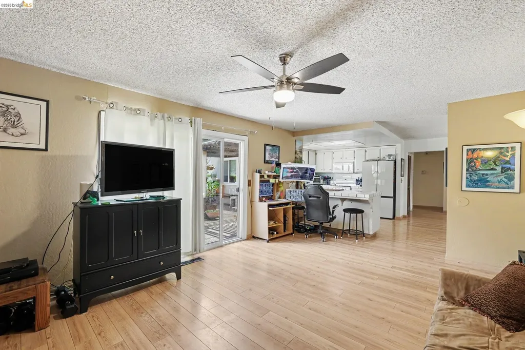 2366 Glendale Circle Antioch CA 94509