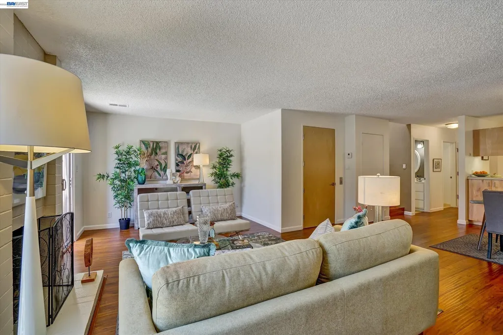 1175 Island Drive Alameda CA 94502
