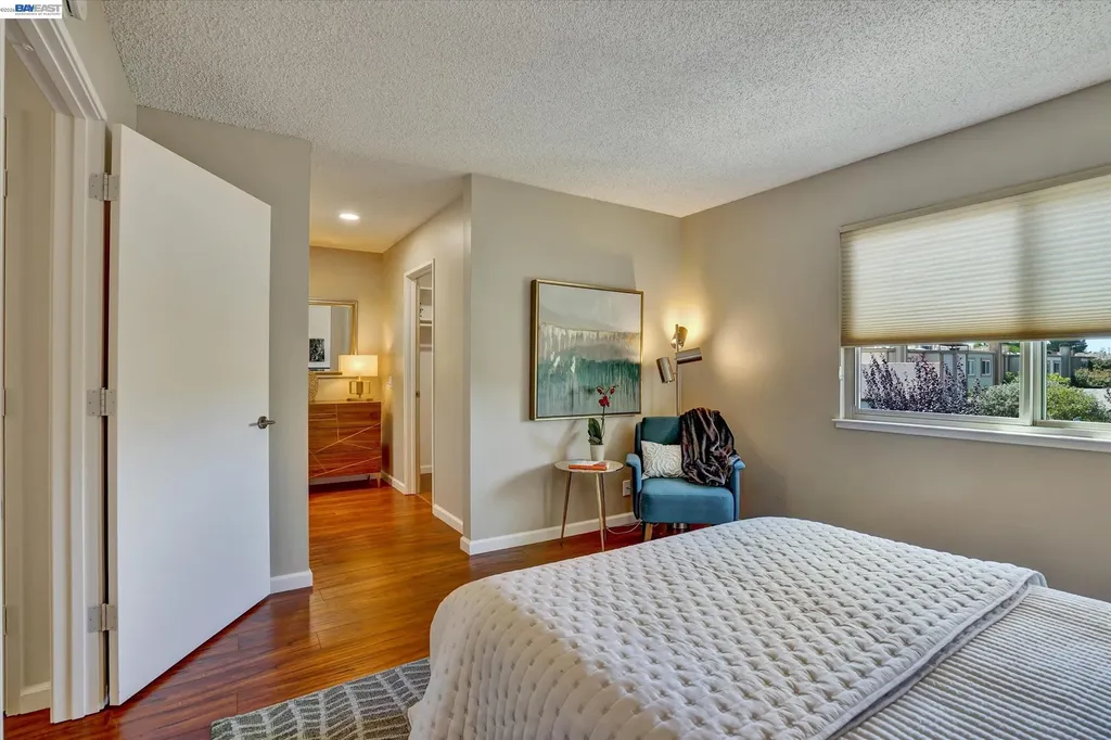 1175 Island Drive Alameda CA 94502