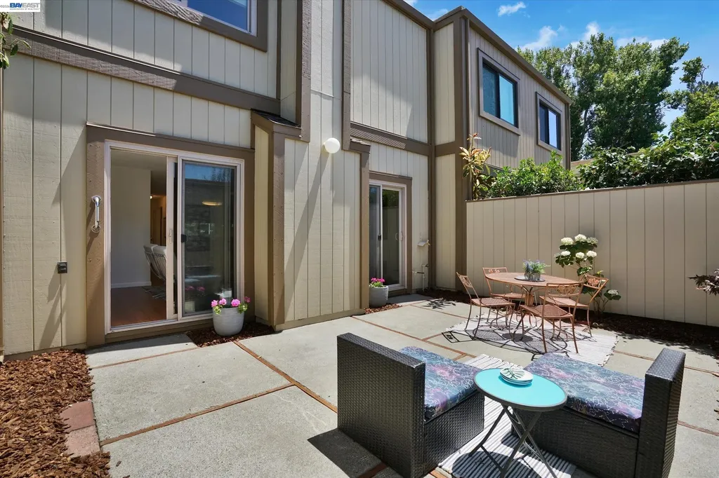 1175 Island Drive Alameda CA 94502