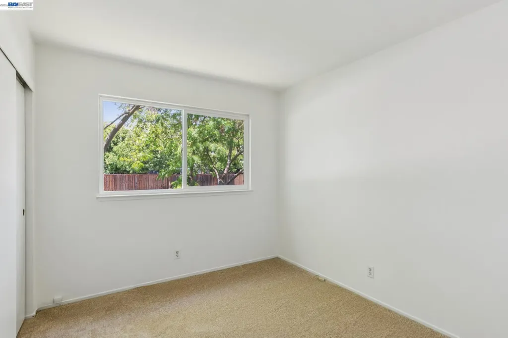 2884 Lyon Circle Concord CA 94518