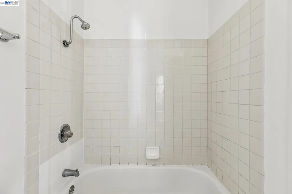 2884 Lyon Circle Concord CA 94518