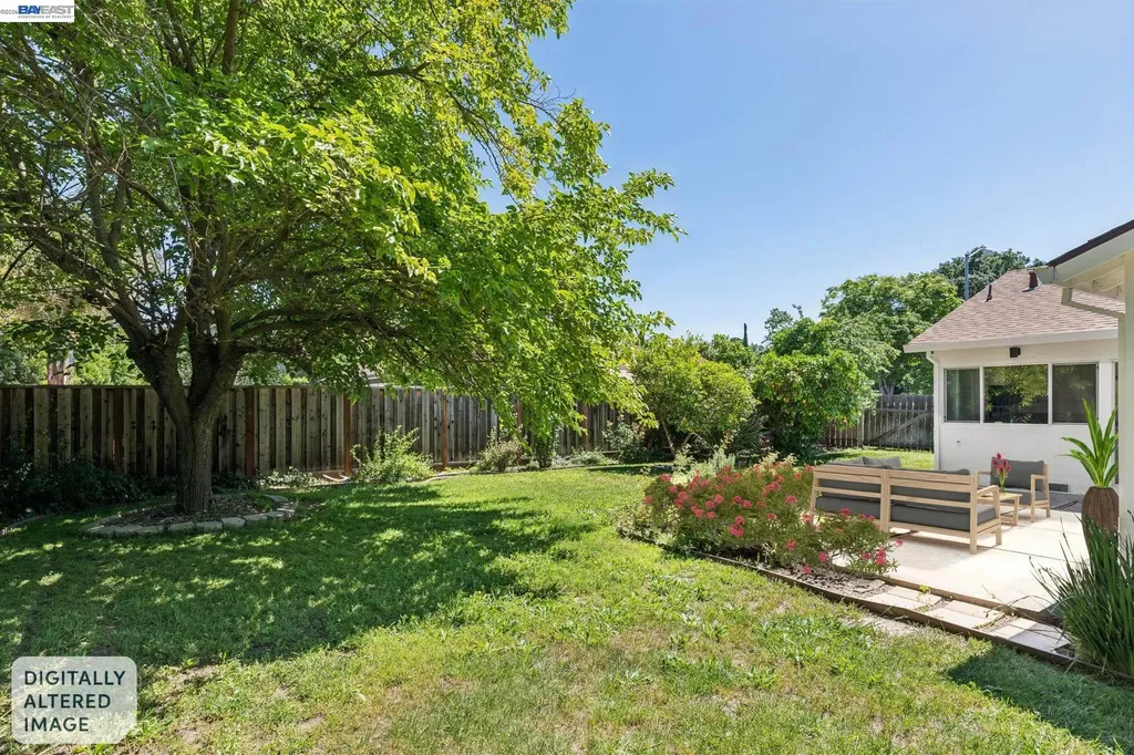 2884 Lyon Circle Concord CA 94518