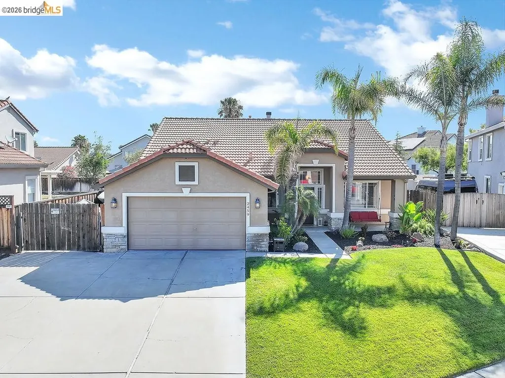 2459 Pacific Grove Court Discovery Bay CA 94505