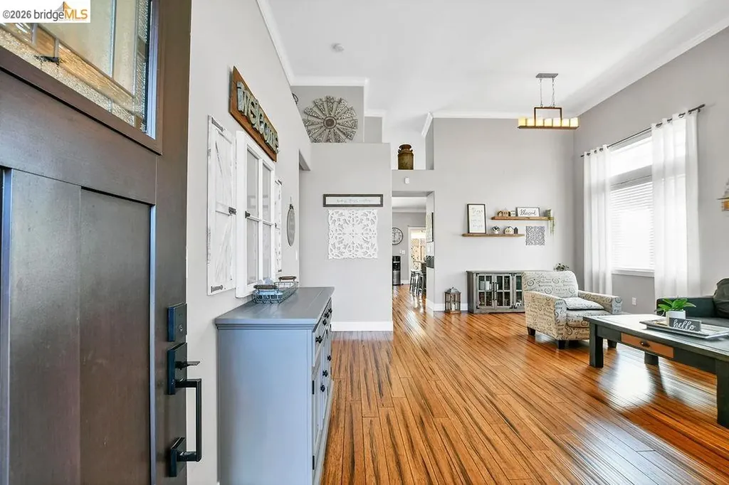2459 Pacific Grove Court Discovery Bay CA 94505