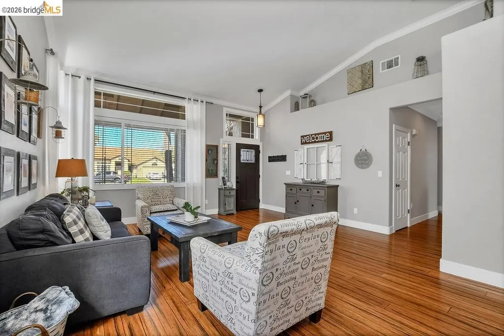 2459 Pacific Grove Court Discovery Bay CA 94505
