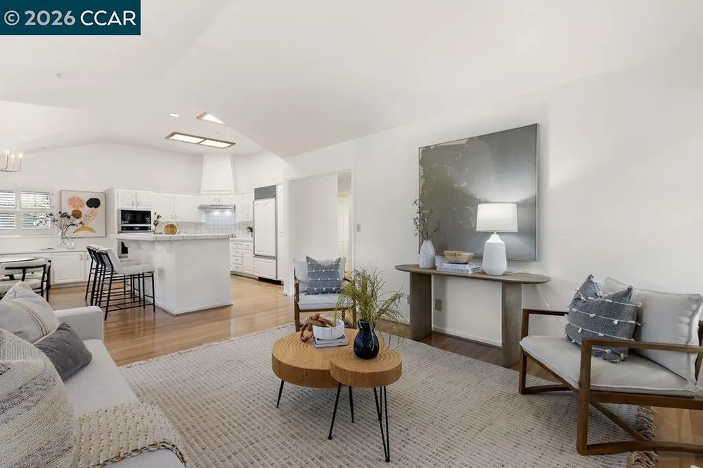 1901 Lakeshire Drive Walnut Creek CA 94595
