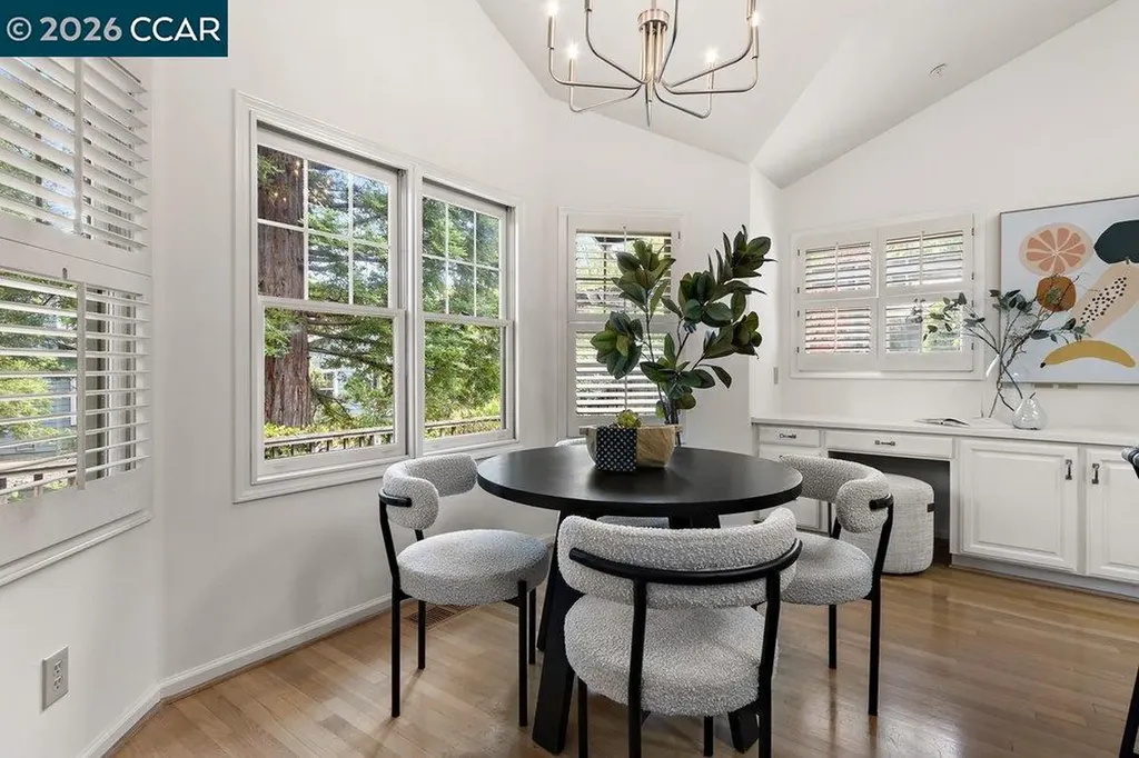 1901 Lakeshire Drive Walnut Creek CA 94595