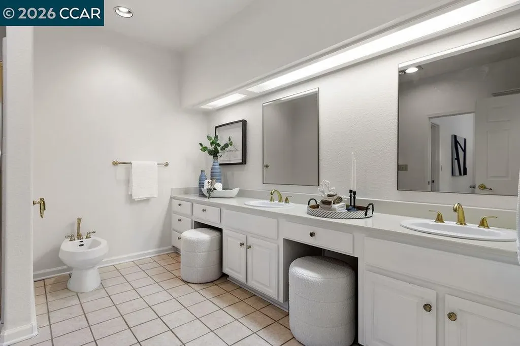 1901 Lakeshire Drive Walnut Creek CA 94595