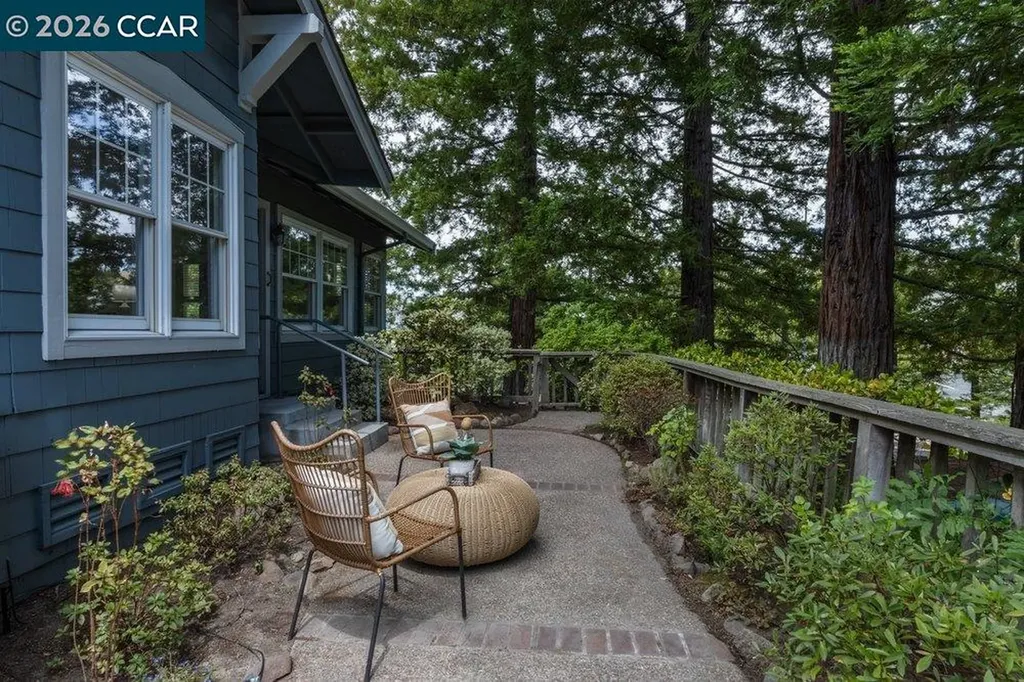 1901 Lakeshire Drive Walnut Creek CA 94595