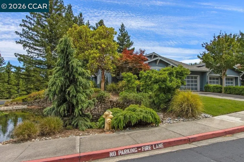1901 Lakeshire Drive Walnut Creek CA 94595