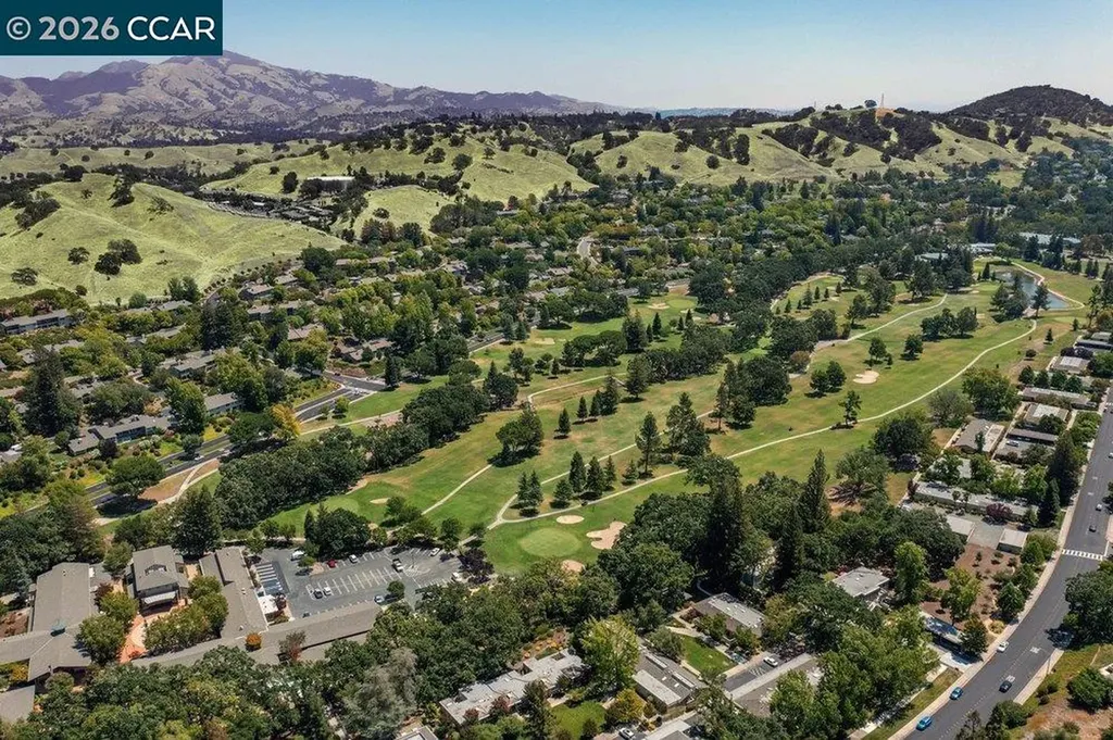1901 Lakeshire Drive Walnut Creek CA 94595