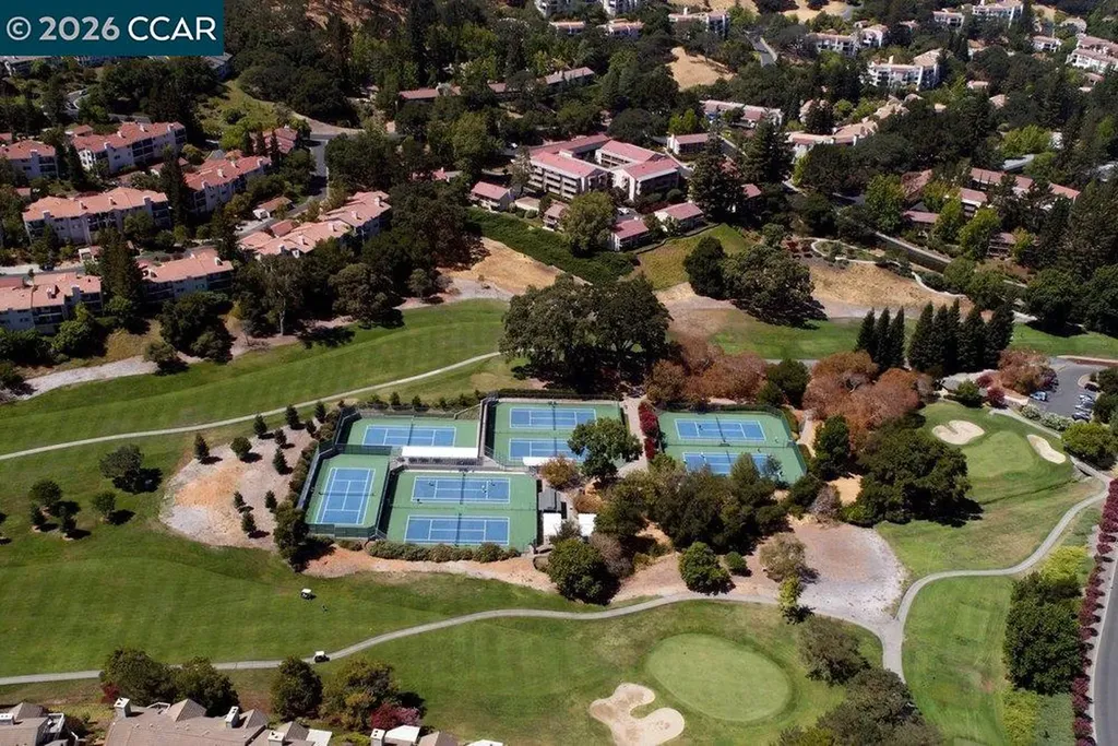 1901 Lakeshire Drive Walnut Creek CA 94595