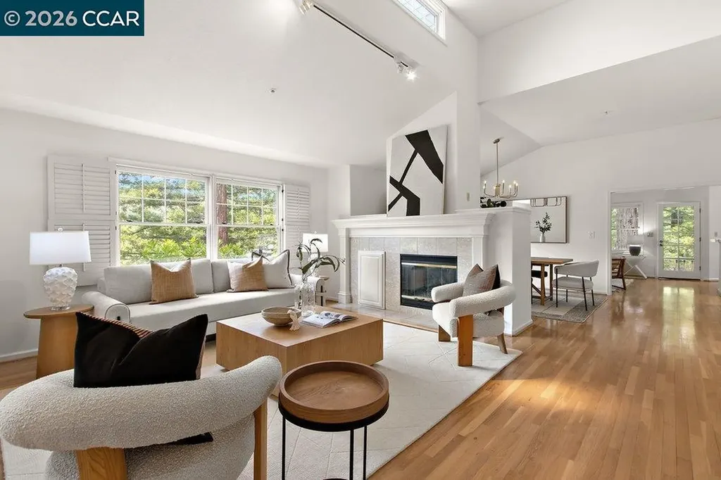 1901 Lakeshire Drive Walnut Creek CA 94595