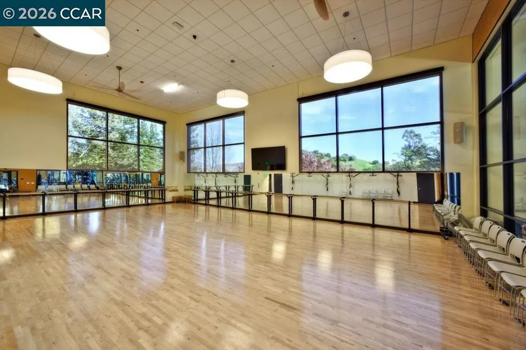 1901 Lakeshire Drive Walnut Creek CA 94595