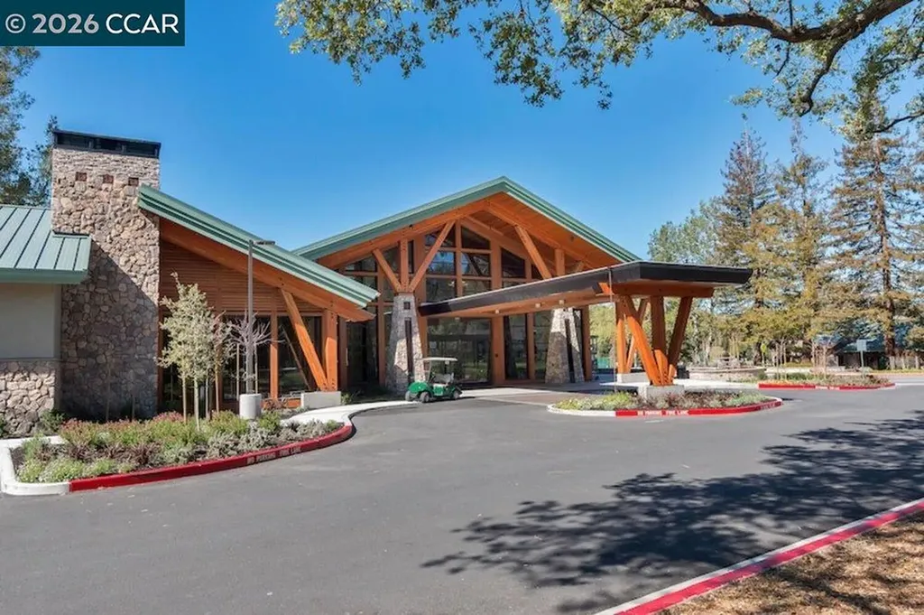 1901 Lakeshire Drive Walnut Creek CA 94595