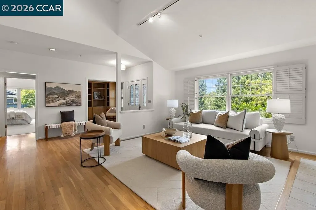 1901 Lakeshire Drive Walnut Creek CA 94595