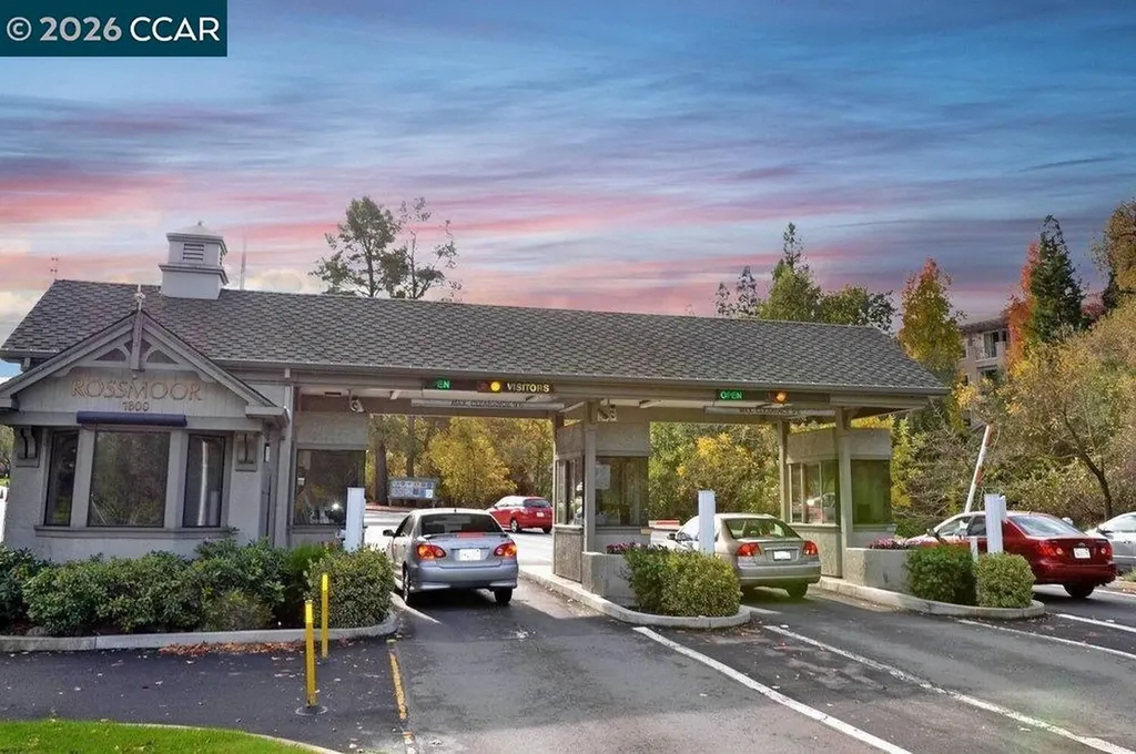 1901 Lakeshire Drive Walnut Creek CA 94595
