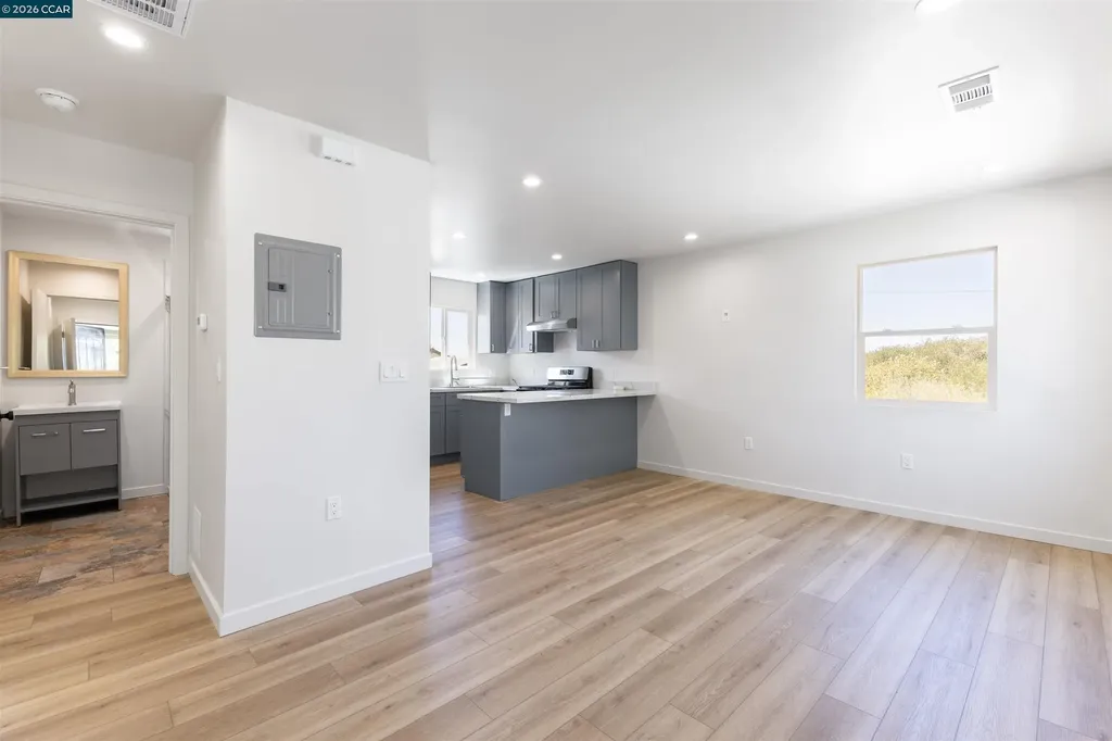 1377 Monterey Street Richmond CA 94804