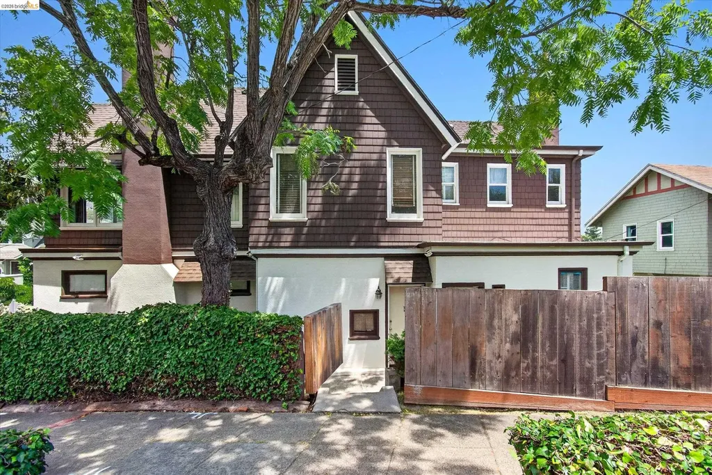 617 Boulevard Way Oakland CA 94610