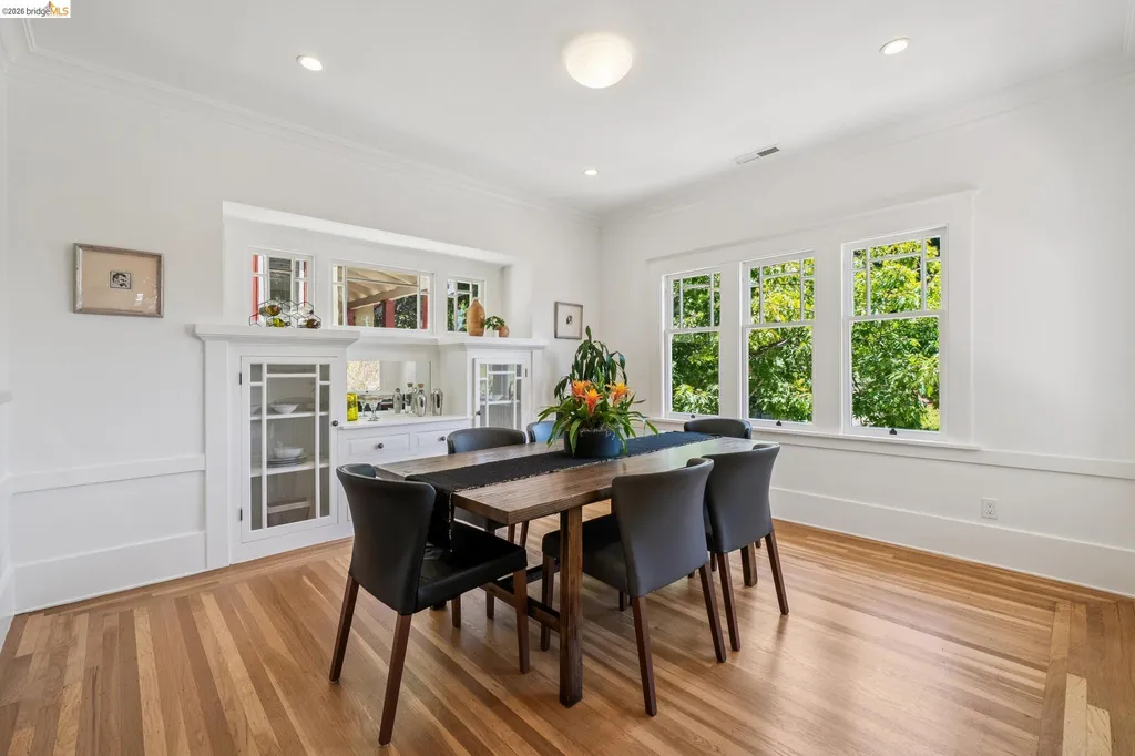 2019 Del Norte Berkeley CA 94707