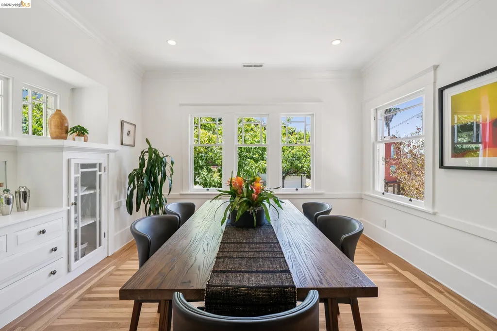 2019 Del Norte Berkeley CA 94707