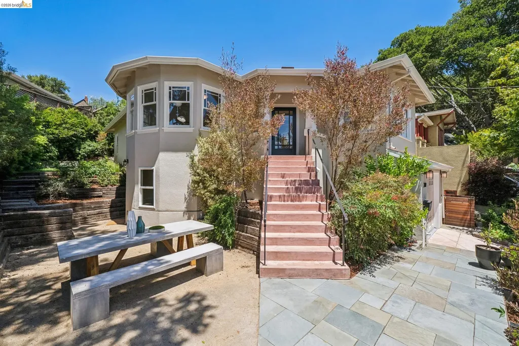 2019 Del Norte Berkeley CA 94707