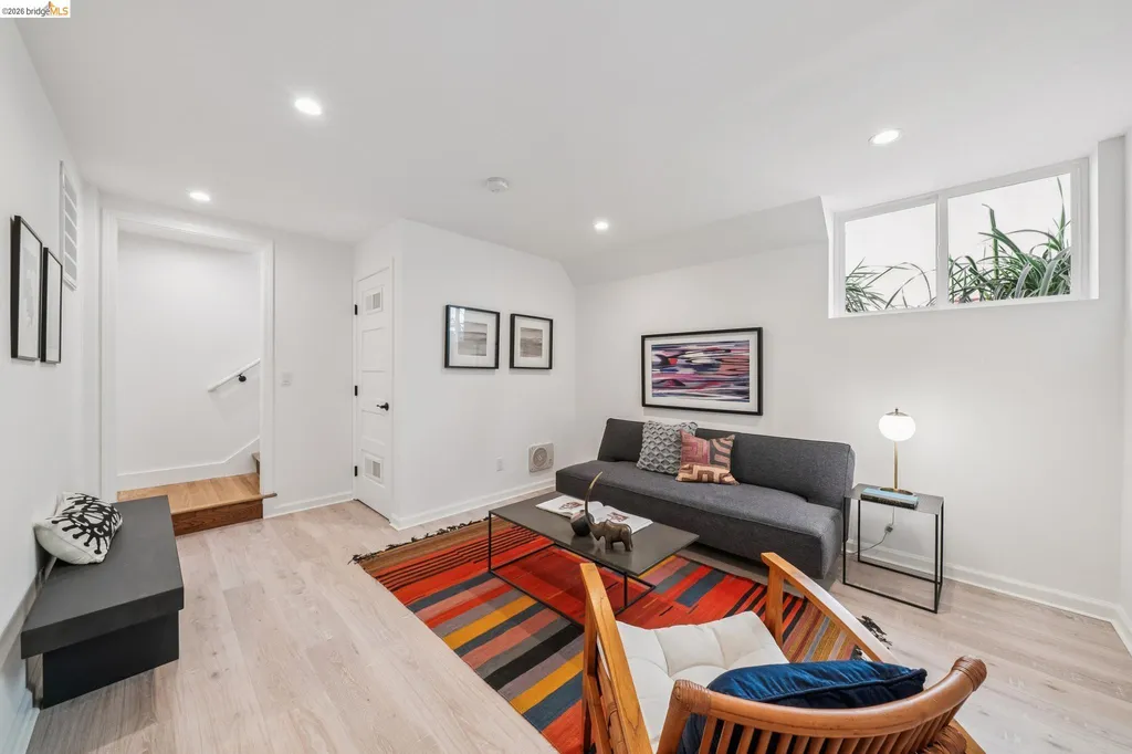 2019 Del Norte Berkeley CA 94707