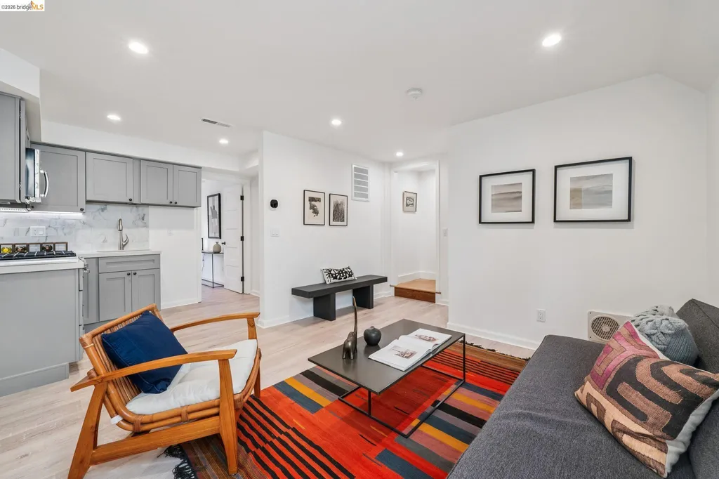 2019 Del Norte Berkeley CA 94707