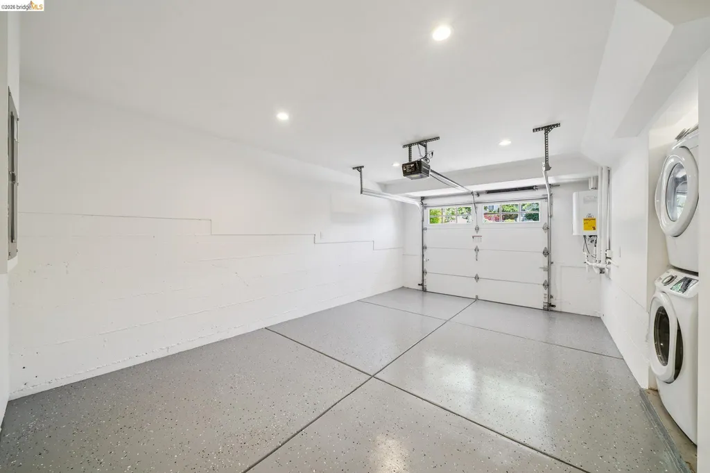 2019 Del Norte Berkeley CA 94707