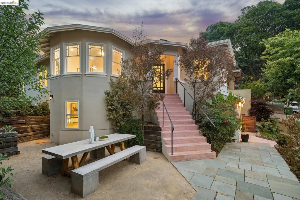 2019 Del Norte Berkeley CA 94707