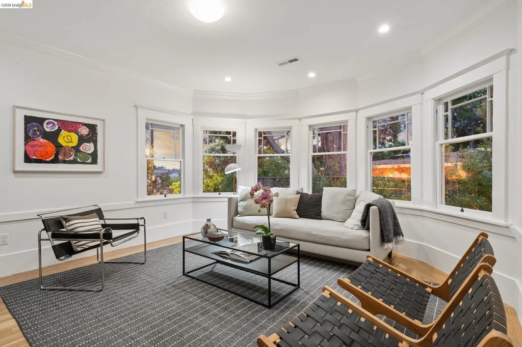 2019 Del Norte Berkeley CA 94707