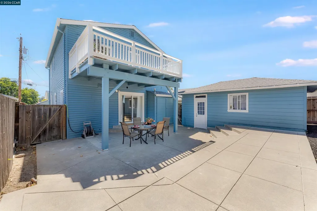 1243 Plaza Drive Martinez CA 94553